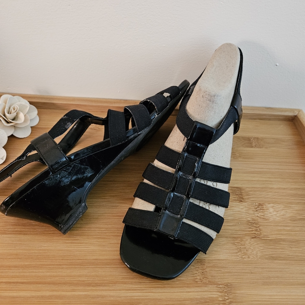 Black sandals